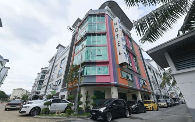 Bright Hotel