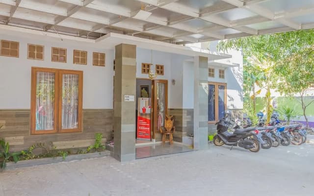 RedDoorz Syariah @ Puri Kalijaga Street