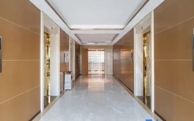 Guiyang Shanrun Yunting Hotel (Shachong Road Subway Station)