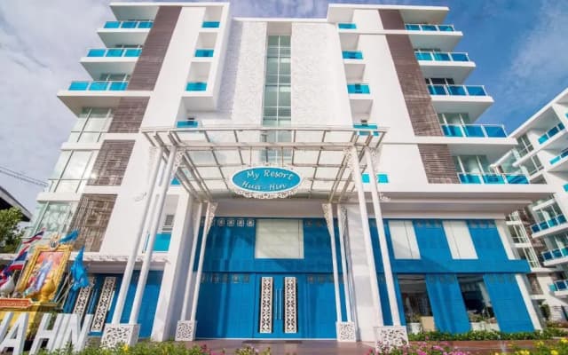 My Resort Huahin B101 Pool Access