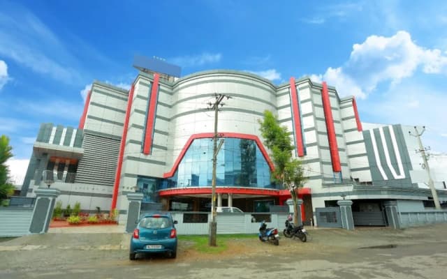 Kovilakam Residency by OYO Rooms