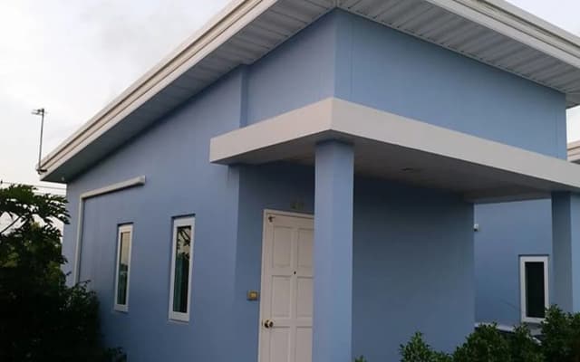 PT House Resort