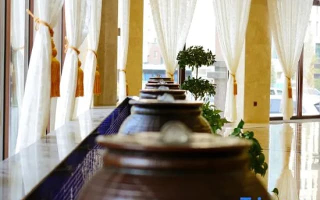 Zhangye Shunxiang Hotel (West High-speed Railway Station)