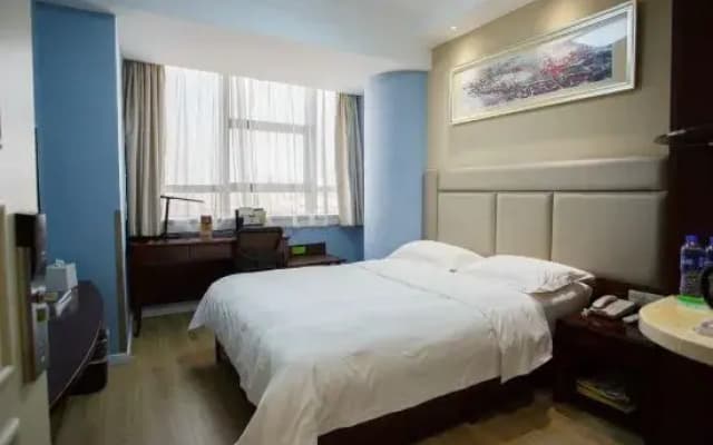 Gujing Junlai Hotel