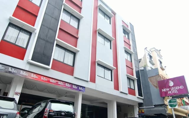 OYO 317 New Legend Hotel