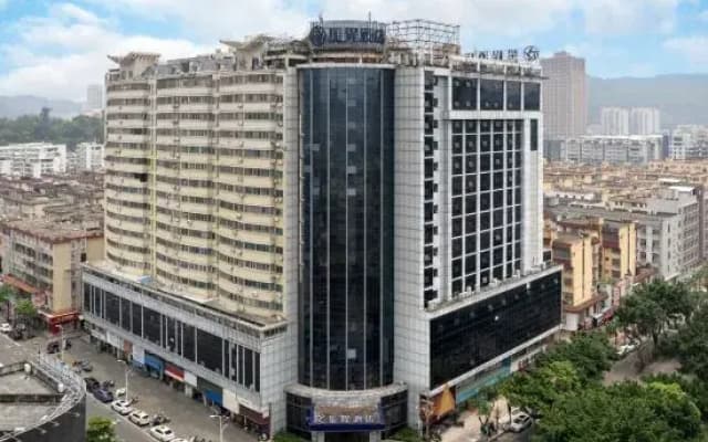 Starway Hotel (Fuzhou Changle Shiyang Subway Station