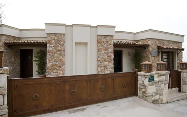 Sandima 37 Suites Hotel