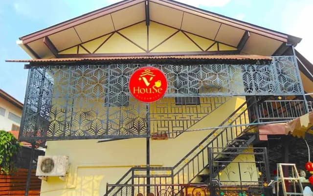 V House
