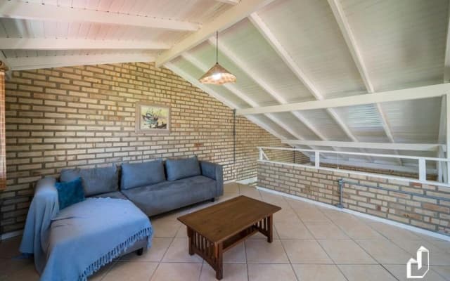 Uma Casa De Verão Para O Seu Verão