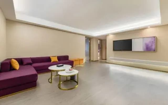 Lifeng Hotel