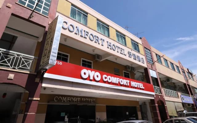 OYO 750 Comfort Hotel