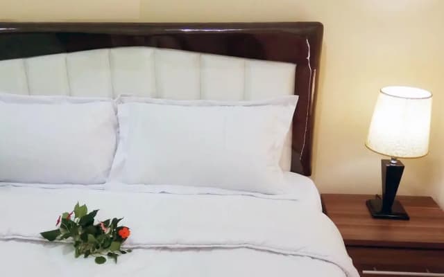 Bakom Inn Syariah Ciawi - Bogor, Standard Double Room 2