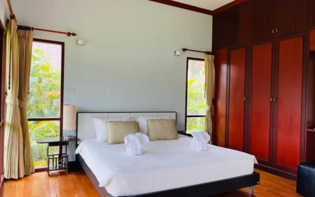 Koh Chang Longstay Resort