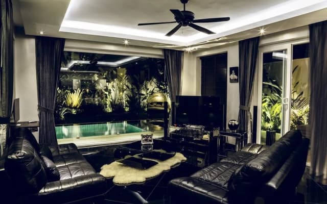 VIP Villas Pattaya Hollywood Jomtien Beach