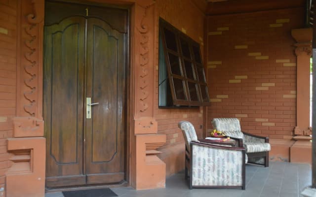 Bagus Beach Resort Lovina