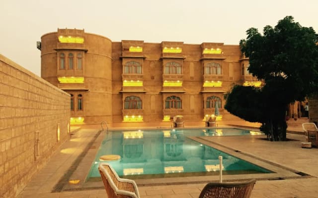 Hotel Golden Haveli
