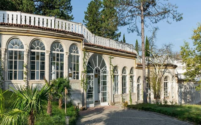 Отель Legends Tskaltubo Spa Resort