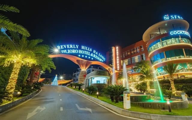 D'Lioro Hotel & Resort