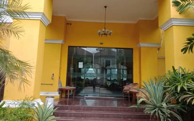 Hotel Istana Permata Juanda