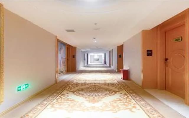Vienna International Hotel Haikou West Coach Station