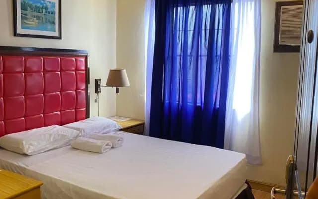 Hotel Sugarland Suite