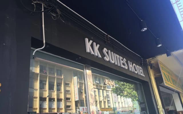 KK Suites Hotel