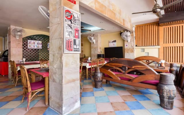 Summer Breeze Hotel