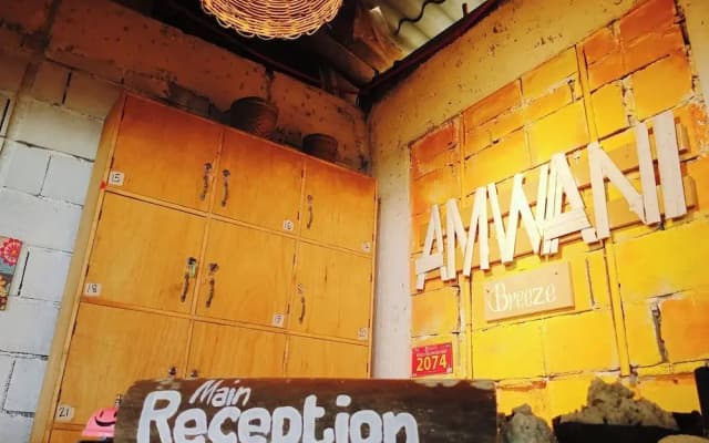 Amwani Breeze