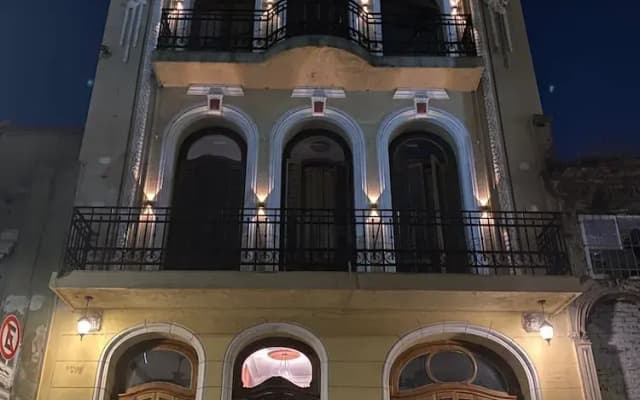 Hostelmo Hotel & Hostel