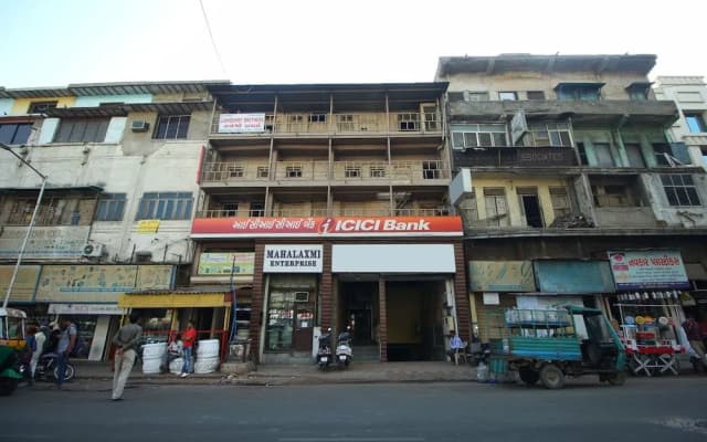 OYO 963 Hotel Rumaya