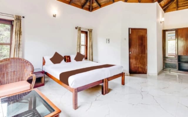 Hampi Heritage & Wilderness Resort