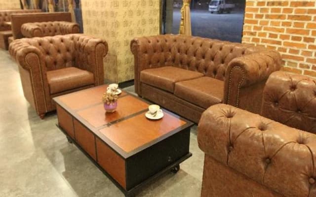 James Joyce Coffetel Qufu Bus Station Branch