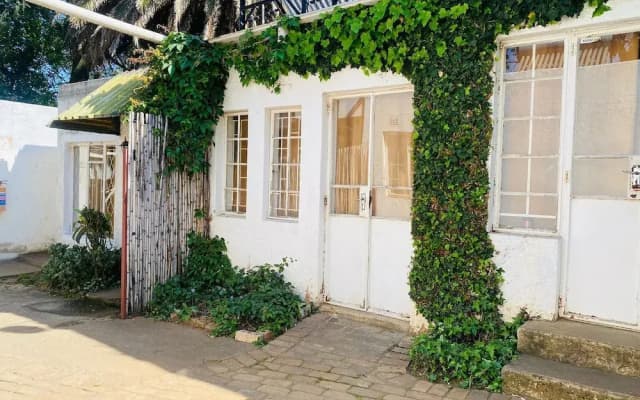 Rosebank Boarding Hostel