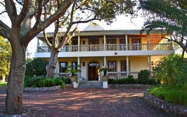 Ibis House