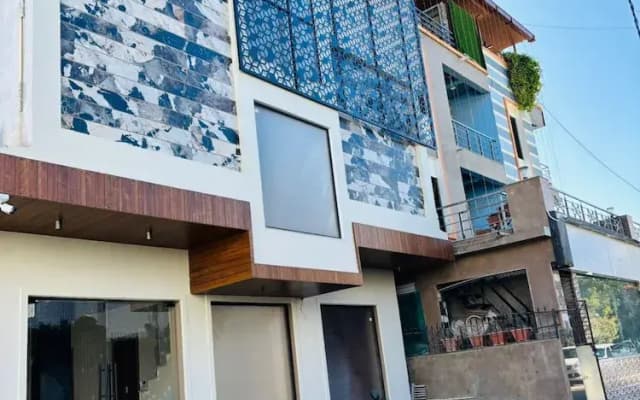 Hotel Meritus Mount Abu