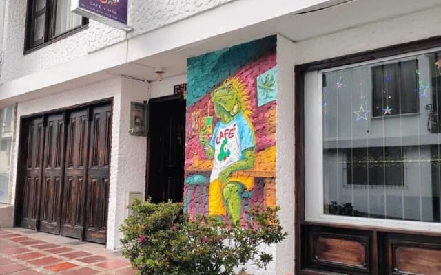 La Iguana Café y Más