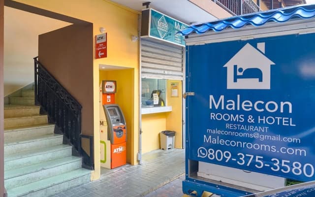 Room in Guest Room - Malecon Premium Plus