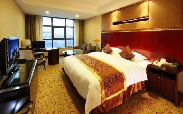 Penglai Huaxi Hotel