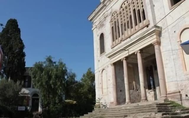 Cunda Zehra Teyzenin Evi