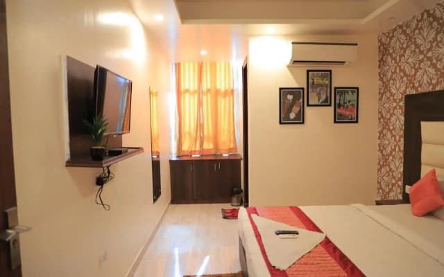 Hotel The Raj Palace