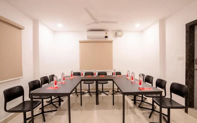 Treebo De Alphabet Gachibowli