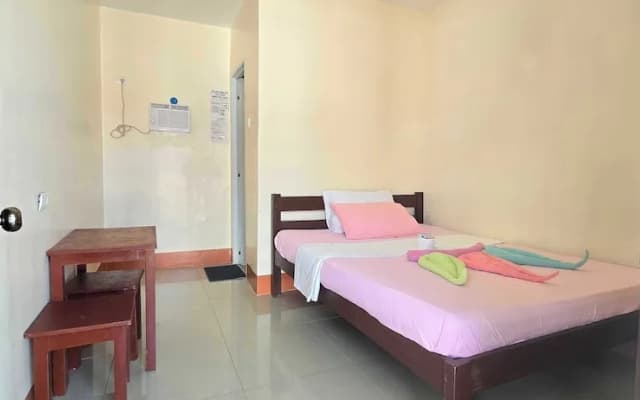 Oyo 1121 Junlyn Apartelle