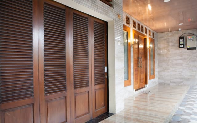 RedDoorz Plus @ Talaga Bodas