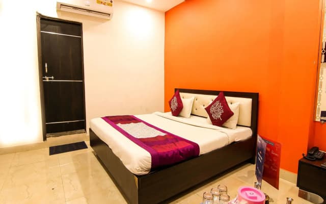 Oyo Flagship Bridge View Hotel