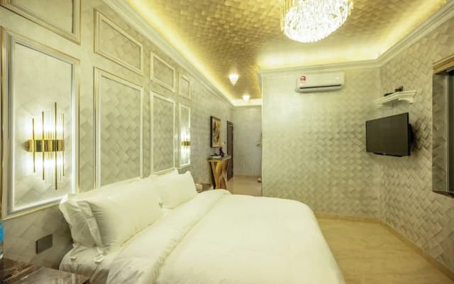 Ritz Residence @ Imago Mall Loft B