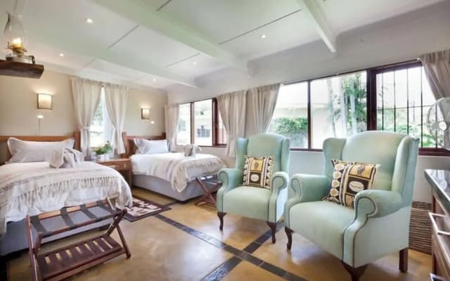 Twin Thorns Guesthouse