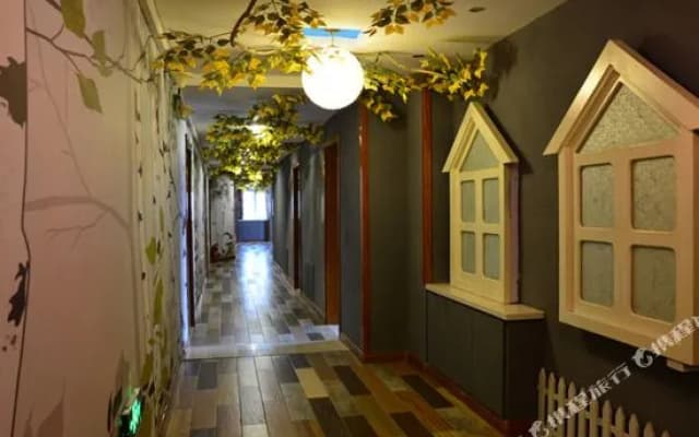 Sunshine 100 Hotel (Jilin Xi'an Road Linjiangmen Square)