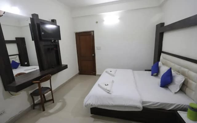 Hotel Neelkanth Katra Managed By Mahadev Hotel and Resorts
