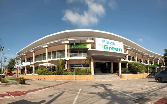 The Green Plaza Hotel