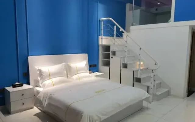 Shihe Zirunbang Hotel